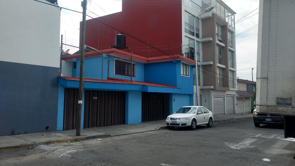 Suena En *